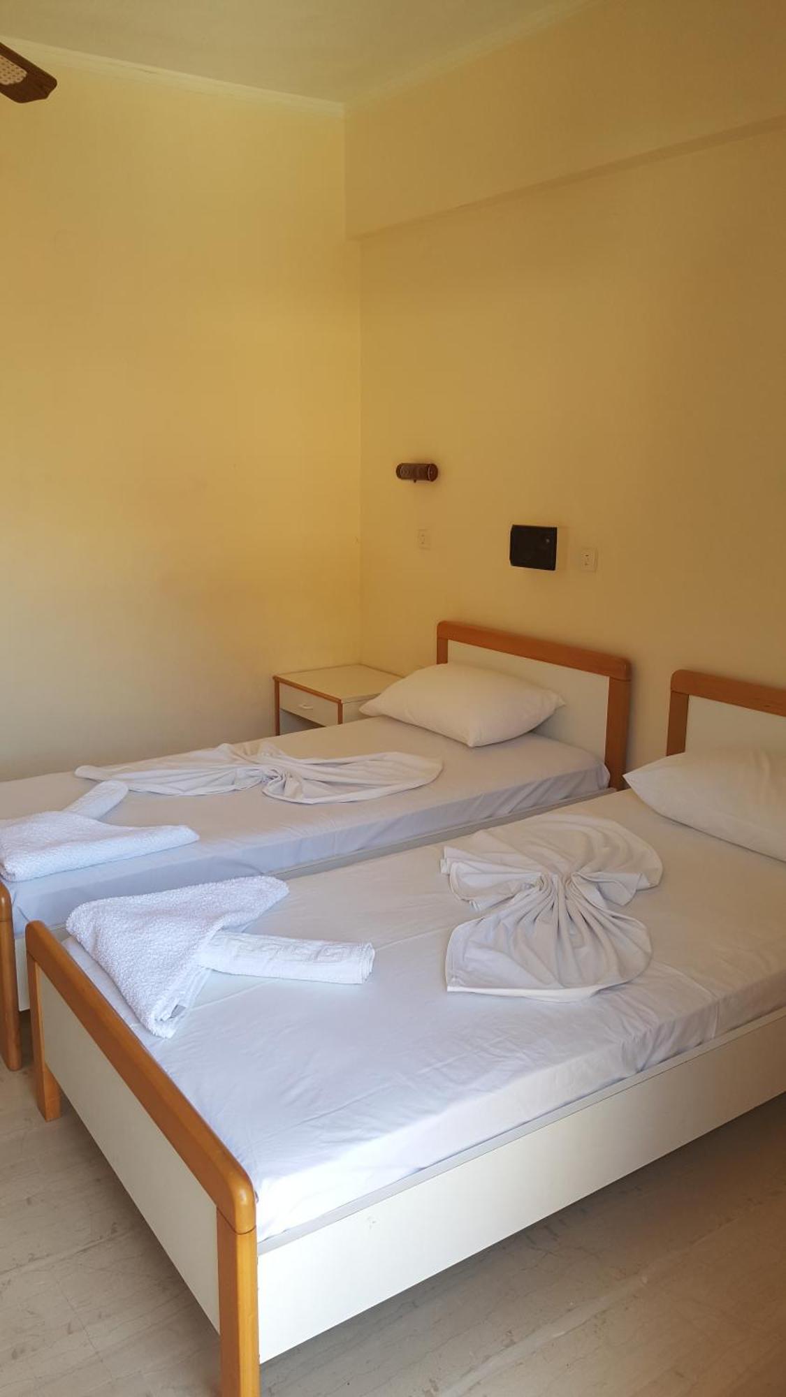 Moustakis Hotel Agia Efimia Luaran gambar