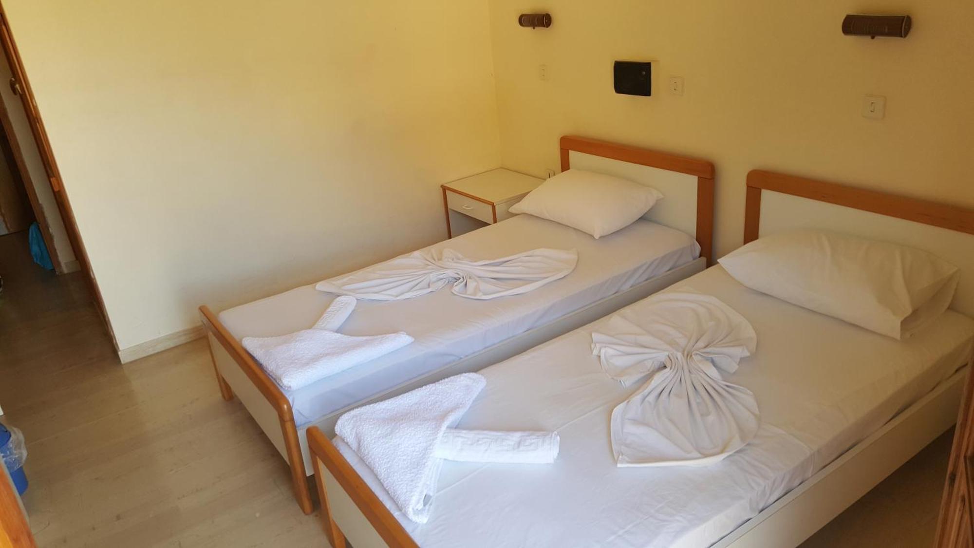 Moustakis Hotel Agia Efimia Luaran gambar